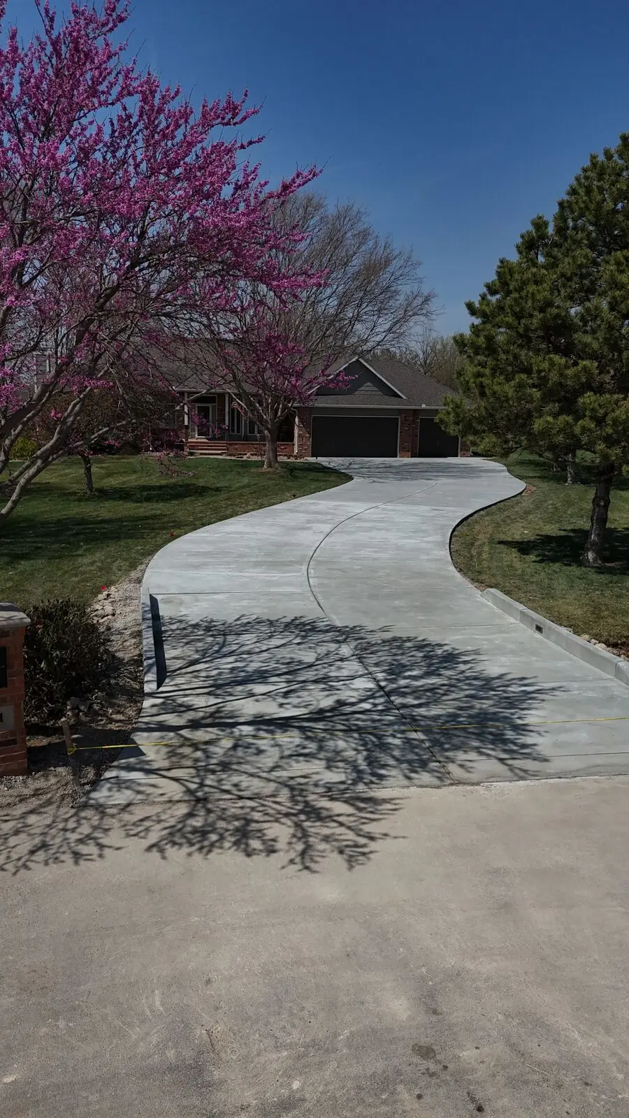 Driveways by Cruz Concrete